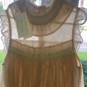 This dress is a twirly dream!